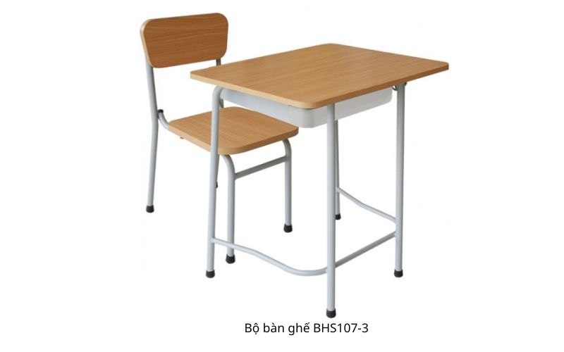 Những sai lầm khi chọn bàn ghế học sinh cấp 1 khiến trẻ bị gù lưng